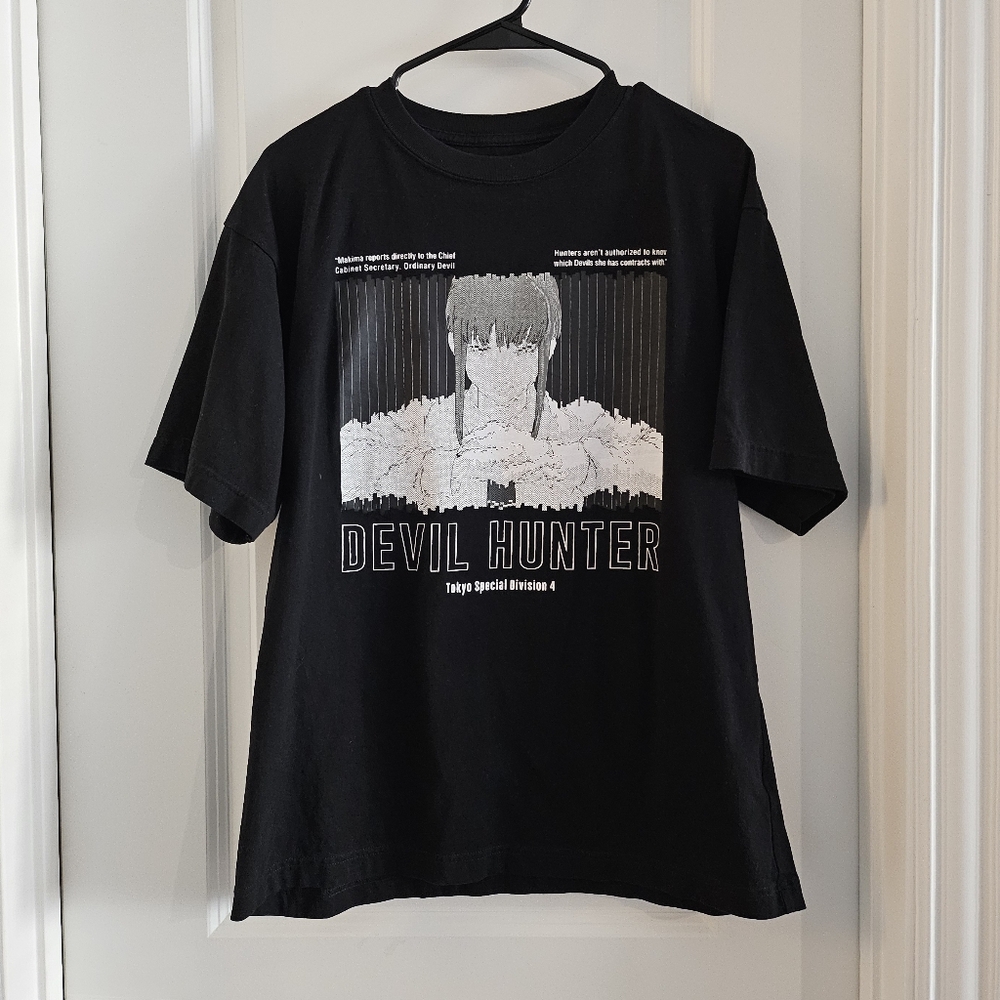 UT Uniqlo Chainsaw Man T-shirt S